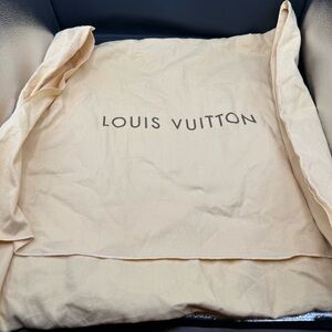 Louis Vuitton Beige Logo Dust Cover Preloved